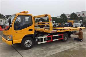 双榆树哪里有拖车服务